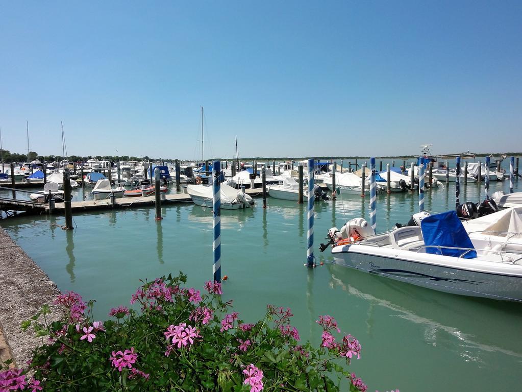 Sabrina - Appartamenti Bibione Exteriör bild
