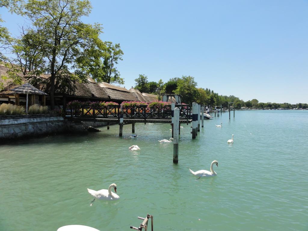 Sabrina - Appartamenti Bibione Exteriör bild